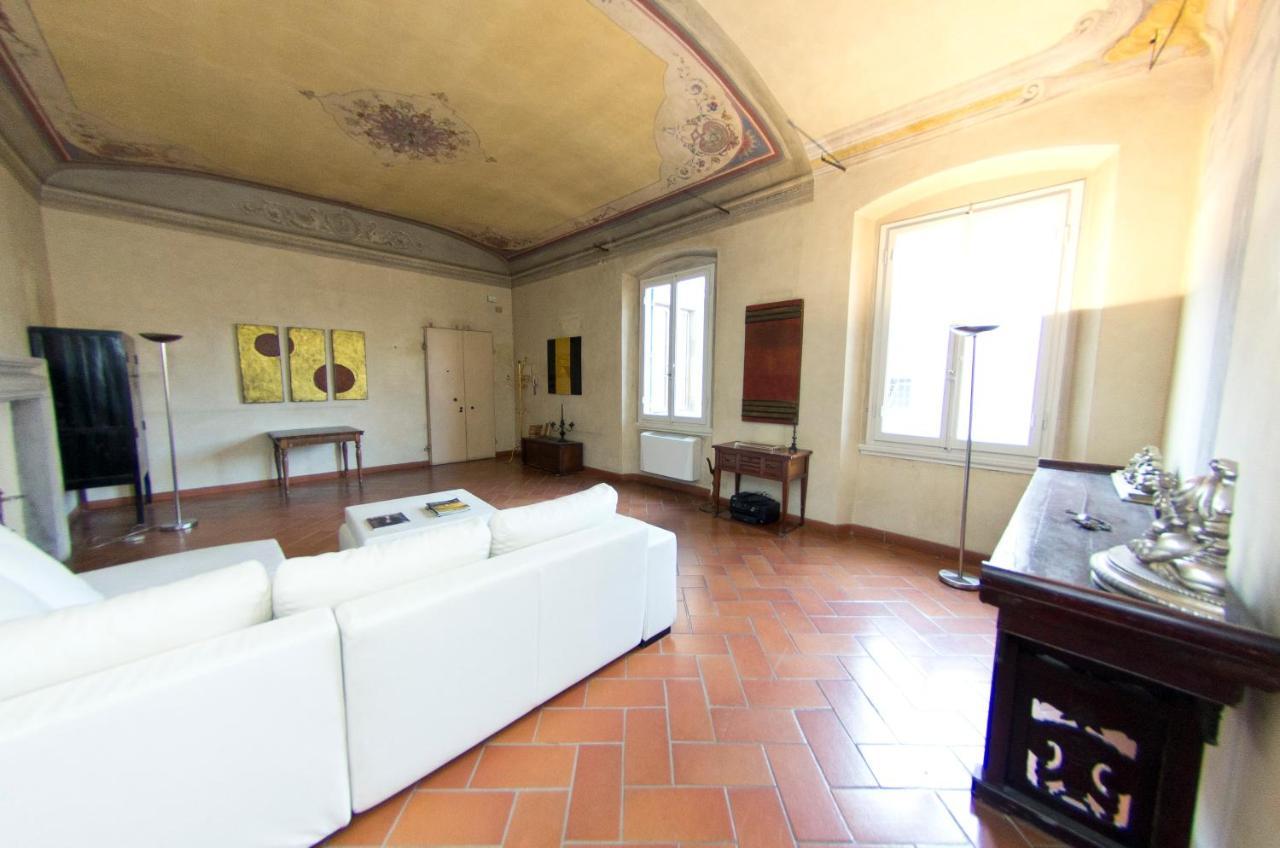 Traviata Appartamento Storico - Palazzo Tolomei Firenze Bagian luar foto